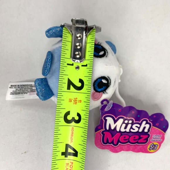 Bundle/Set MUSHMEEZ squeezable Assorted plush clip on toys, stocking stuffers - Picture 12 of 13